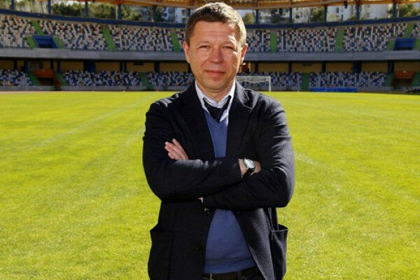 сайт sport.ramler.ru Владелец португальского клуба «Лейрия»