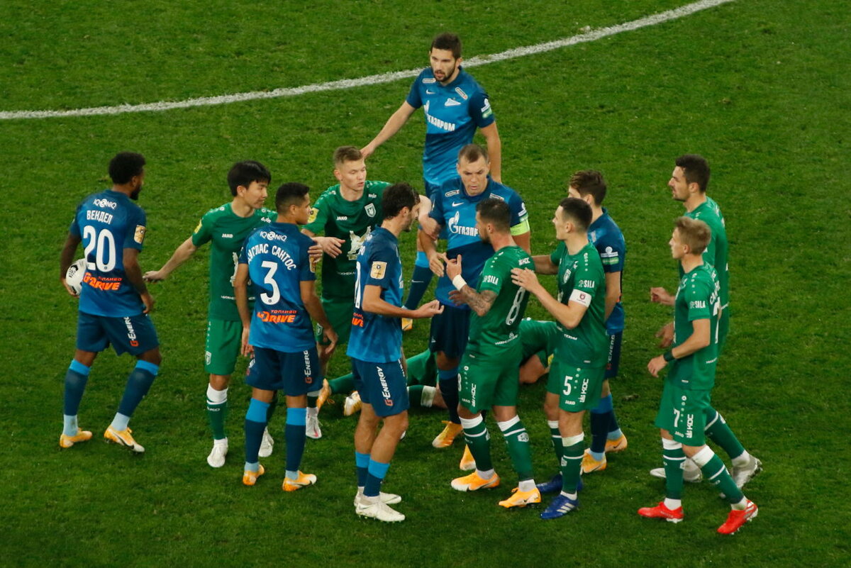 ФК "Рубин" обыграл "Зенит" со счетом 2:1