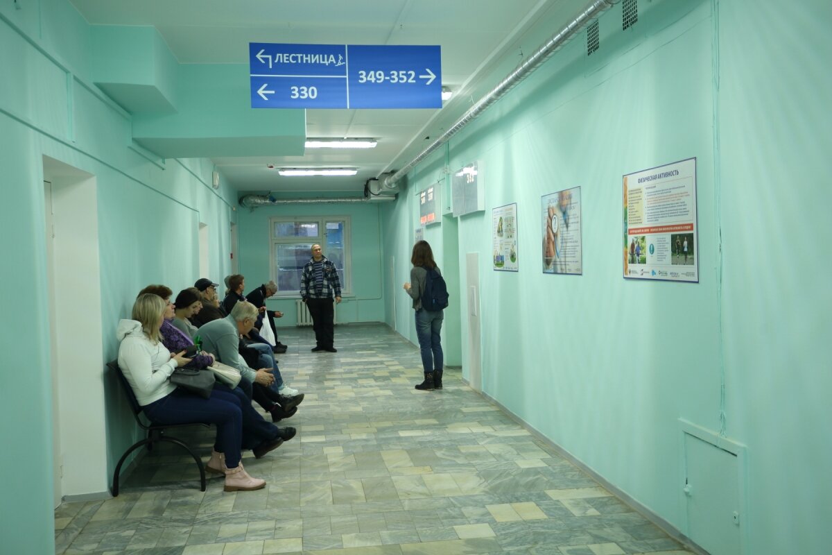 Фото из интернета  (у меня очередь  была больше) 