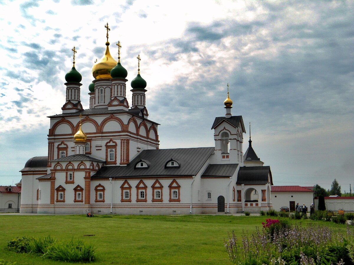 храмы в честь сергия радонежского