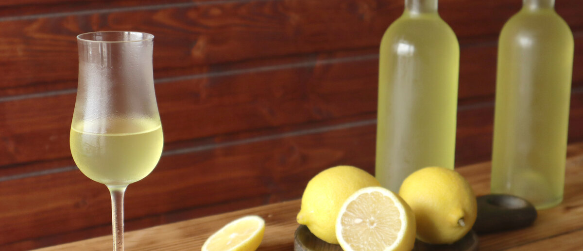 Готовим лимонный ликёр в домашних условиях