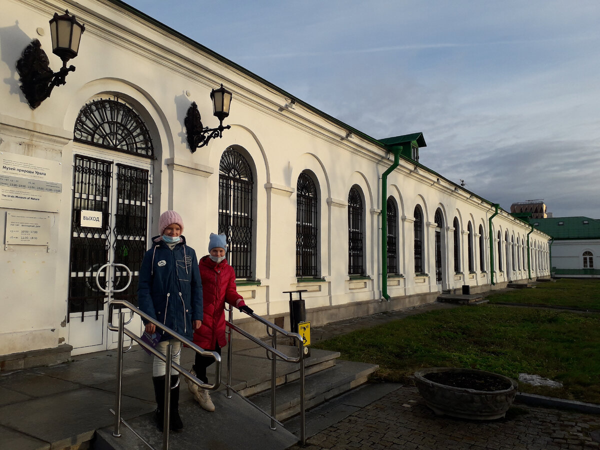 В акции принимает участие Музей природы, который находится на Плотинке. Фото автора.