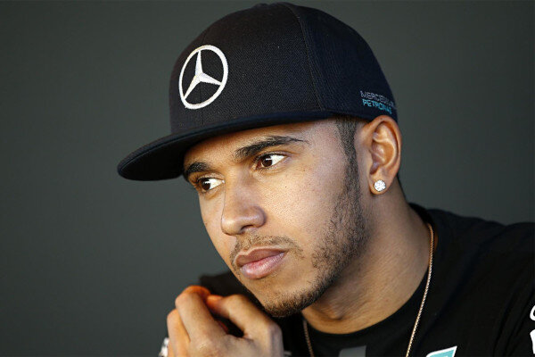 Льюис Хэмилтон