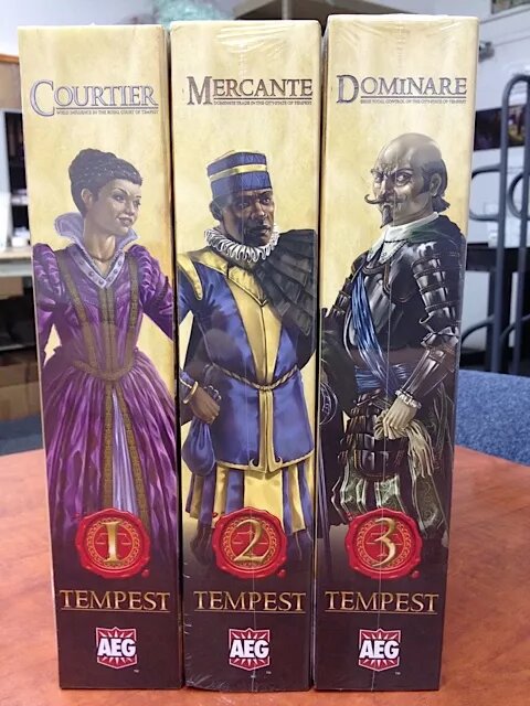 "Первые три игры, выпущенные в едином стиле. Источник: BGG"