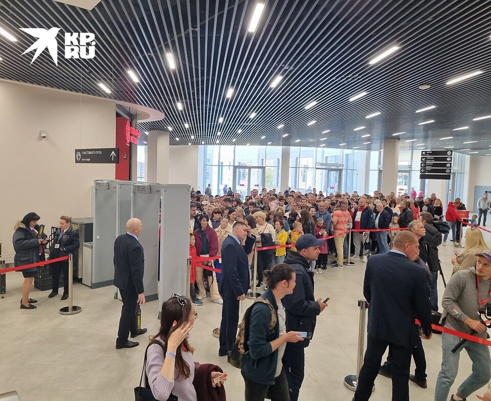     Желающих прокатиться в первый день работы оказалось в несколько раз больше, чем это возможно Алиса ТИТКО