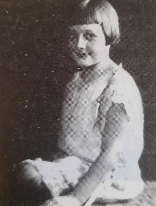 Мэри Кэй в 7 лет