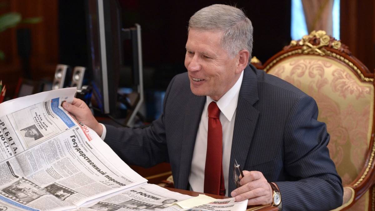    Главный редактор газеты «Комсомольская правда» Владимир Сунгоркин во время встречи с президентом РФ Владимиром Путины в Кремле / Фото: РИА Новости