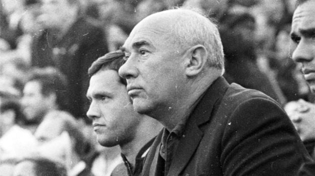 Виктор Маслов