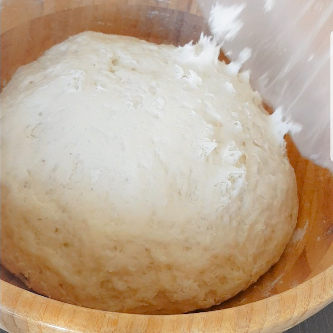 Дрожжевое тесто. Фото Oneplate.blog