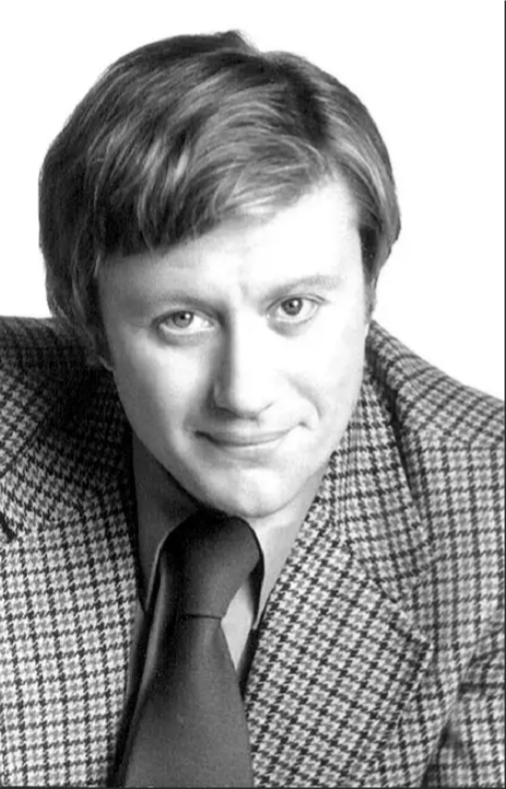 Андрей Миронов.