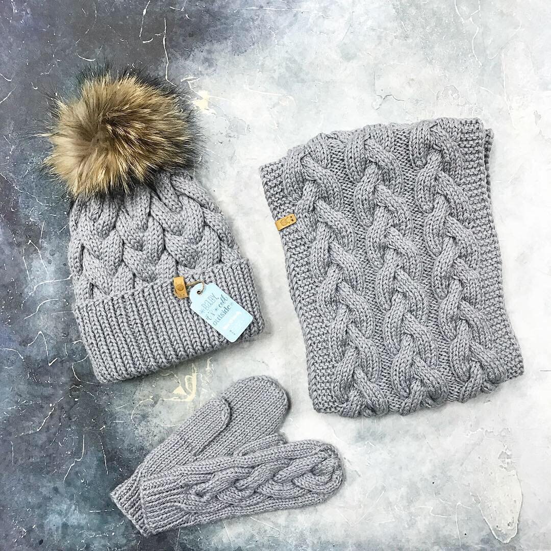 Цена комплекта в 2018 году 7840. Это шапка ~ 3000 получается. Активные продажи.