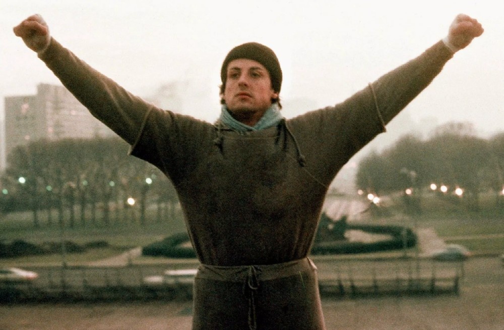 Сильвестер Сталоне в образе Рокки Бальбоа в филме "Рокки" 1976 года