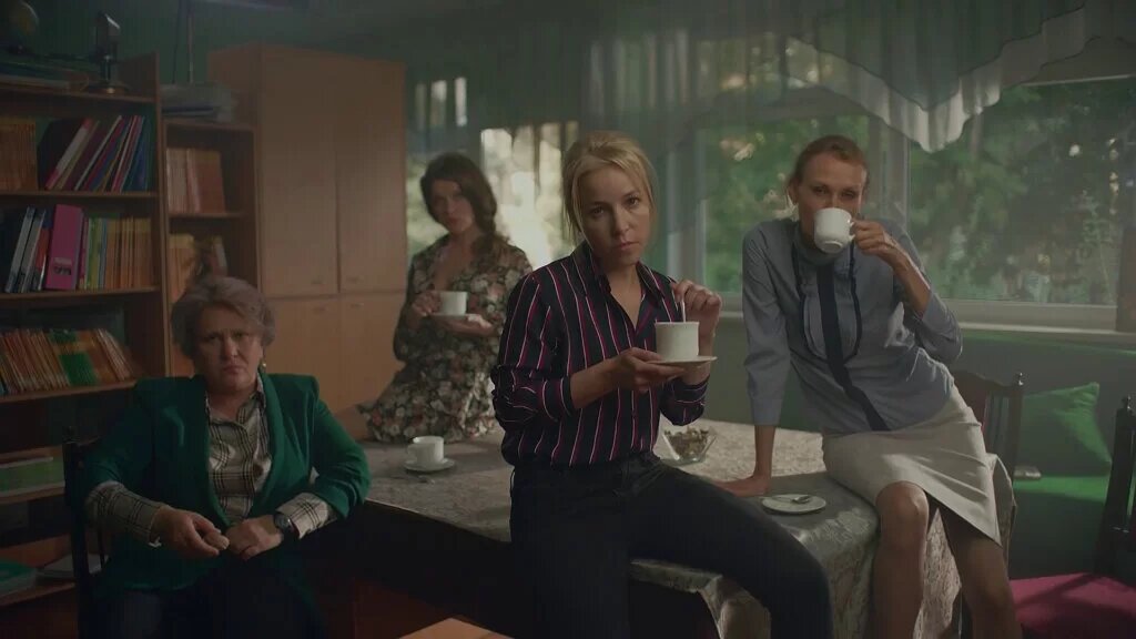 Фото из открытого источника. Главная героиня, англичанка -  (Мария Шалаева)  