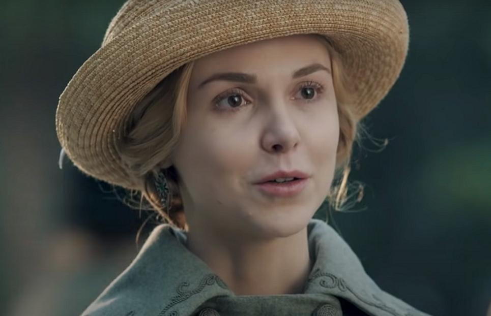 Кадр из сериала "Легенда Феррари"