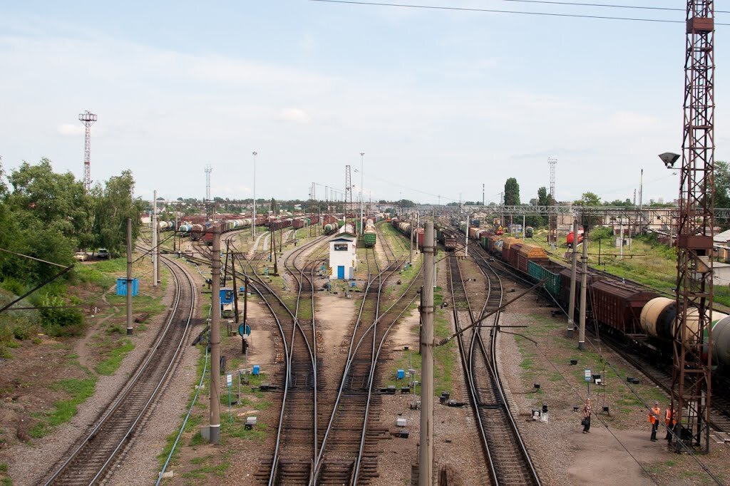 Станция ртищево 1. Жд станция ртищево. Ртищево саратовская область жд вокзал. Ртищево железнодорожный вокзал. Ртищево i.