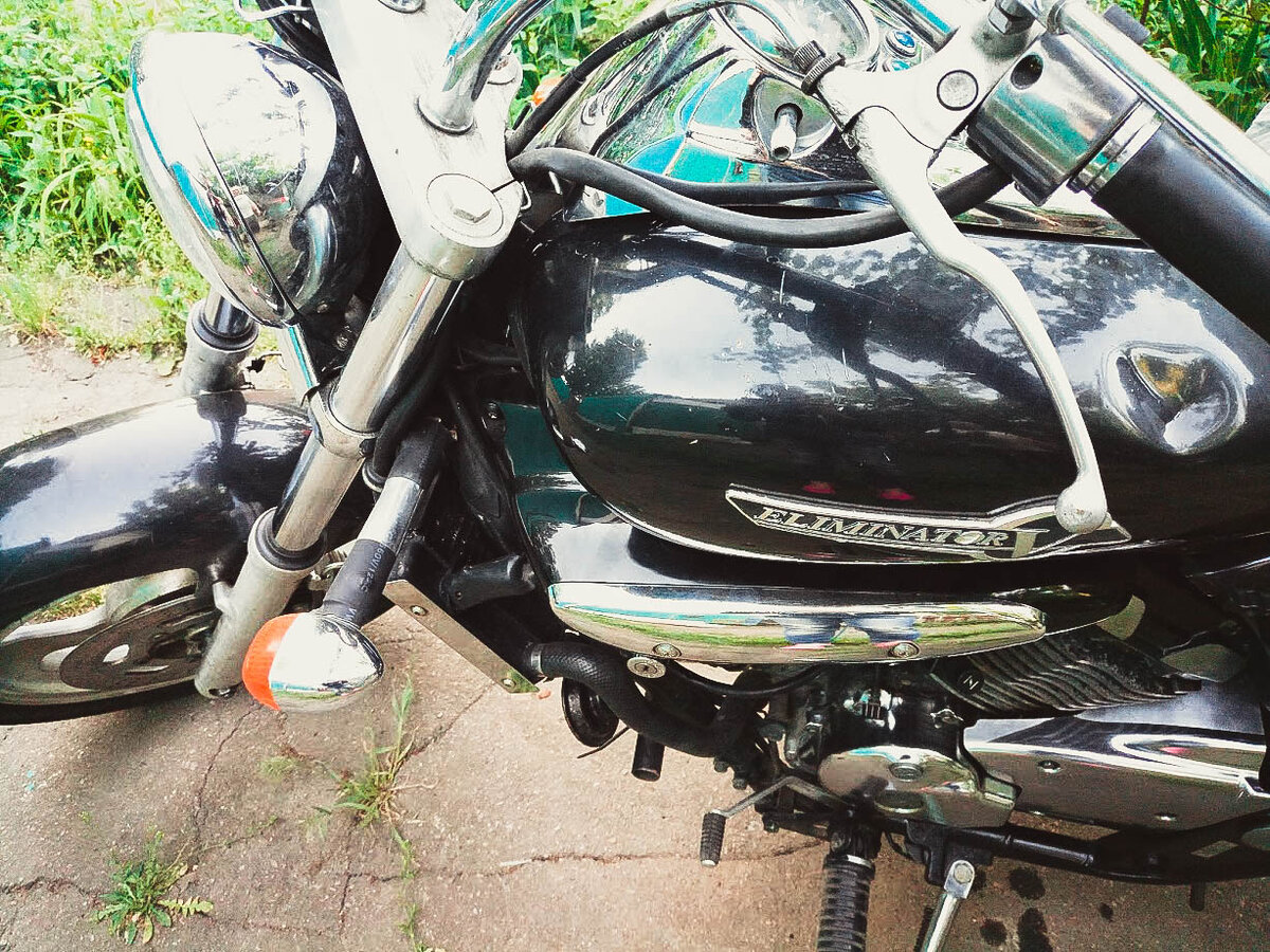 Kawasaki Eliminator 