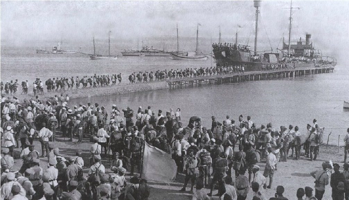 Многие оставили Россию в 1920 году, эвакуировавшись вместе с Русской армией