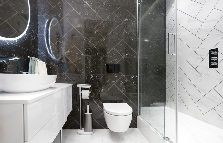 Ванная комната с душевой