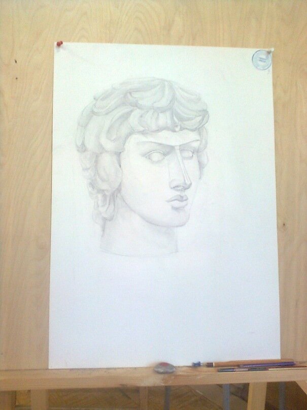 Второй экзамен был - графика. Мы вытягивали названия гипсовых "голов", которые должны были нарисовать за определенное время... Вышло как-то так... С людьми у меня всегда были проблемы))) Я имею в плане рисования)