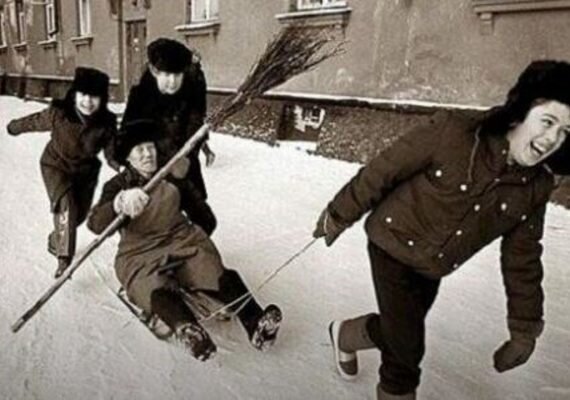 Что мог себе позволить дворник в СССР на свою зарплату и на сколько это ...