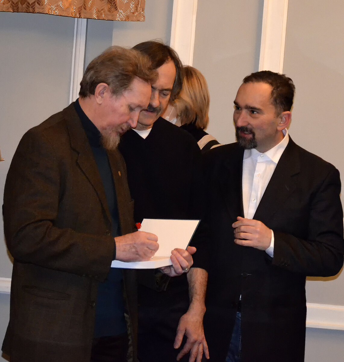 Будем же твердо уверены в возрождении России. И доведем себя до очевидности в вопросе о необходимости для России национального духовного характера. И тогда все сложится само собою. 
Знаем мы, что русскому человеку в массе нелегко дается сила характера. Но если характер дался и удался русскому человеку – то крепости его искони дивились другие народы. 
Читайте историю России: и убеждайтесь, что вся она создана силою русского духовного характера. От Феодосия Печерского до Сергия Радонежского, патриарха Гермогена и Серафима Саровского; от Мономаха до Суворова, Столыпина и Врангеля; от Ломоносова до Менделеева – вся история России есть победа русского духовного характера над трудностями, соблазнами, опасностями и врагами. 
Так было. Так и еще лучше будет и впредь. В России зазияла бездна безбожия и жадности, бесчестия и порока. Россия отзовется на это и уже отзывается зарождением деятельных православных общин и рыцарства. И Господь подаст нам и умудрения, и силы, и горения, и воли». 
Иван Александрович всю жизнь был гоним, но не потерял присутствия духа, — сказал в заключении Александр Шарипов. Да не унывает наше сердце, дай Бог чтобы мы увидели воскрешение Руси. И любовь наша обратит к нам даже наших врагов.