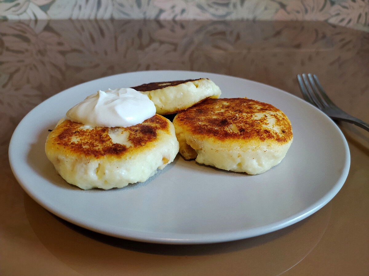 Рецепт сырников пышных на манке