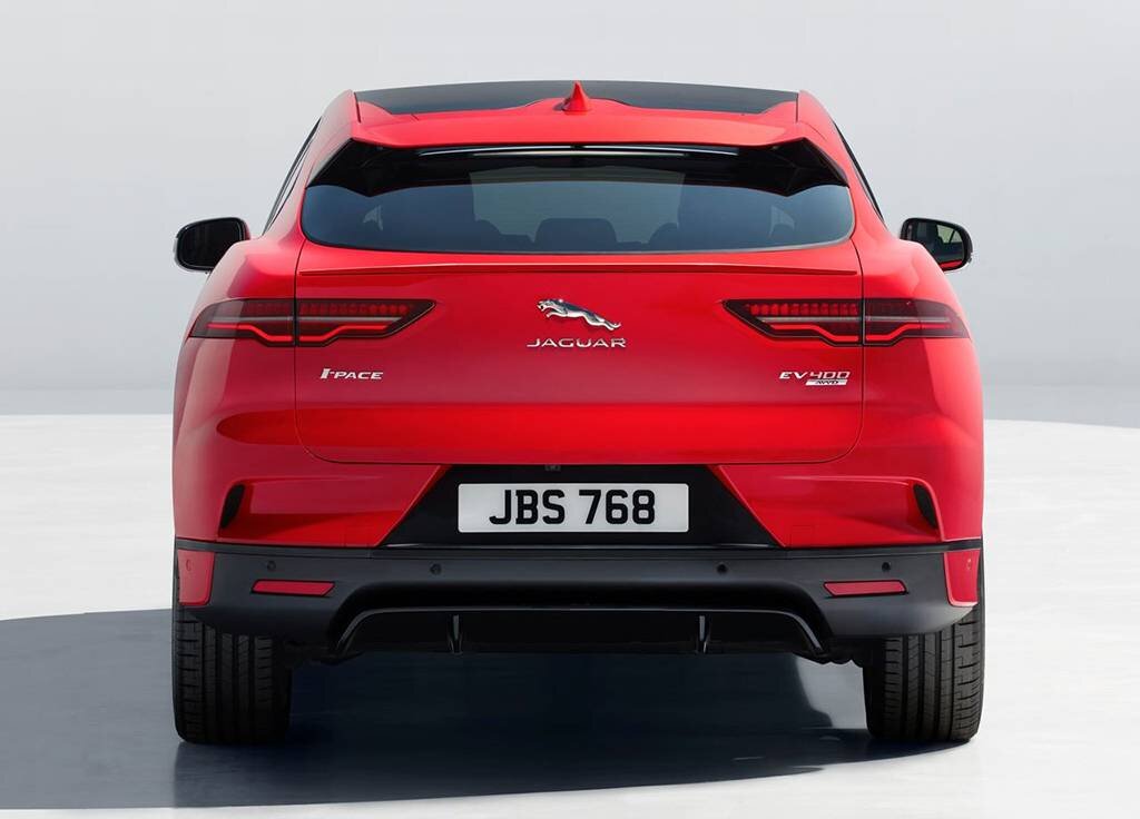 Автомобиль сзади