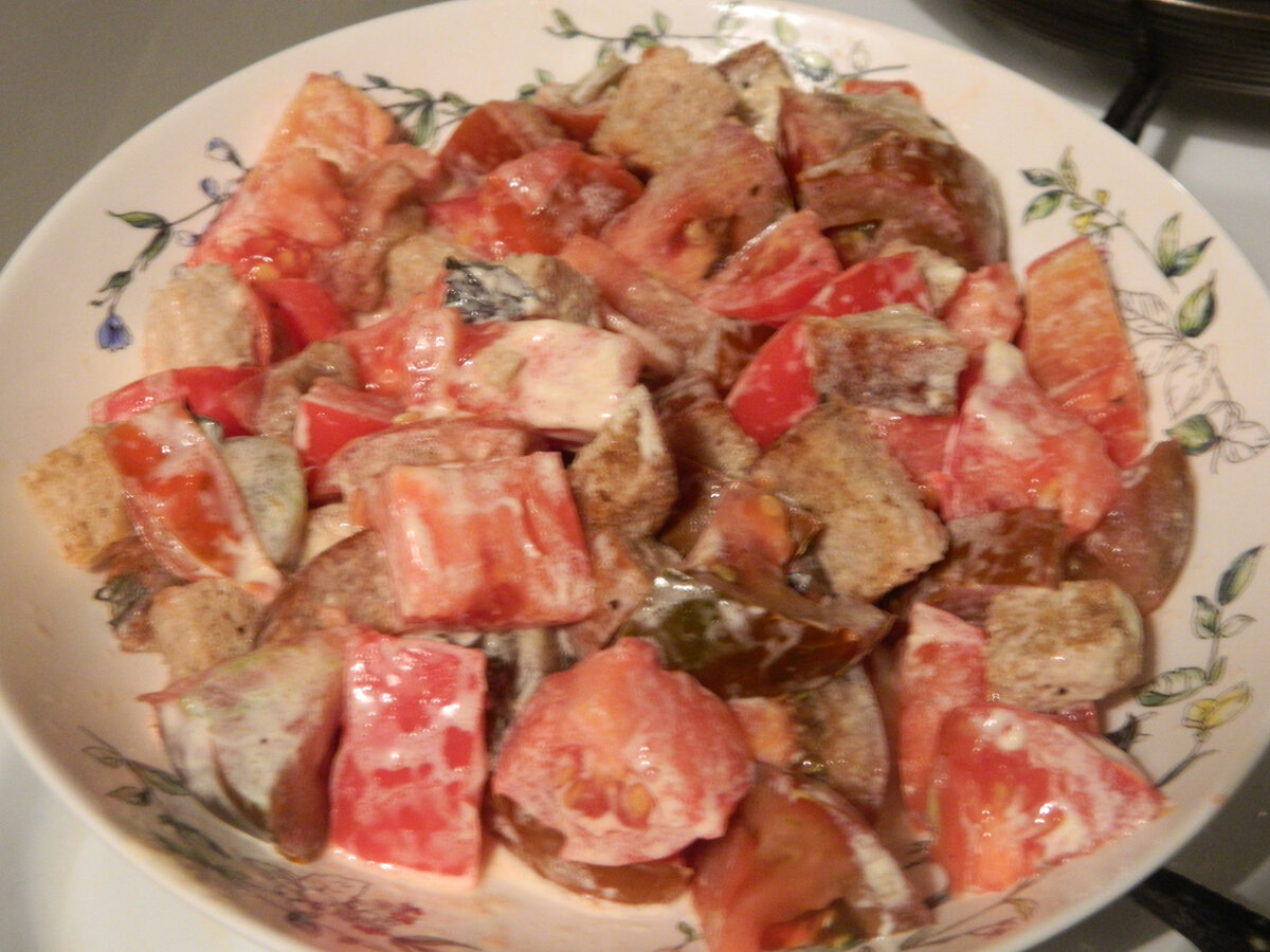 Салат Panzanella