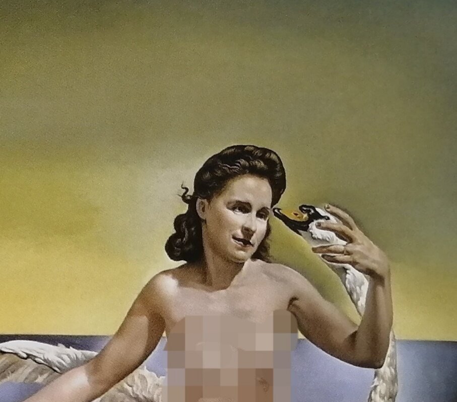 фото из открытых источников. Фрагмент картины Сальвадора Дали "Атомная Леда".