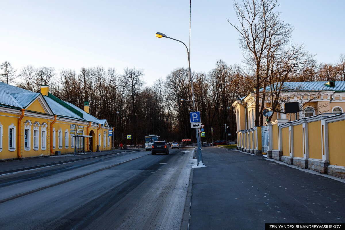 Из резиденции императора - в уютный пригород Петербурга. Сравнил, каким был город  Пушкин в прошлом и каким стал сейчас | Путешествия и всего по чуть-чуть |  Дзен