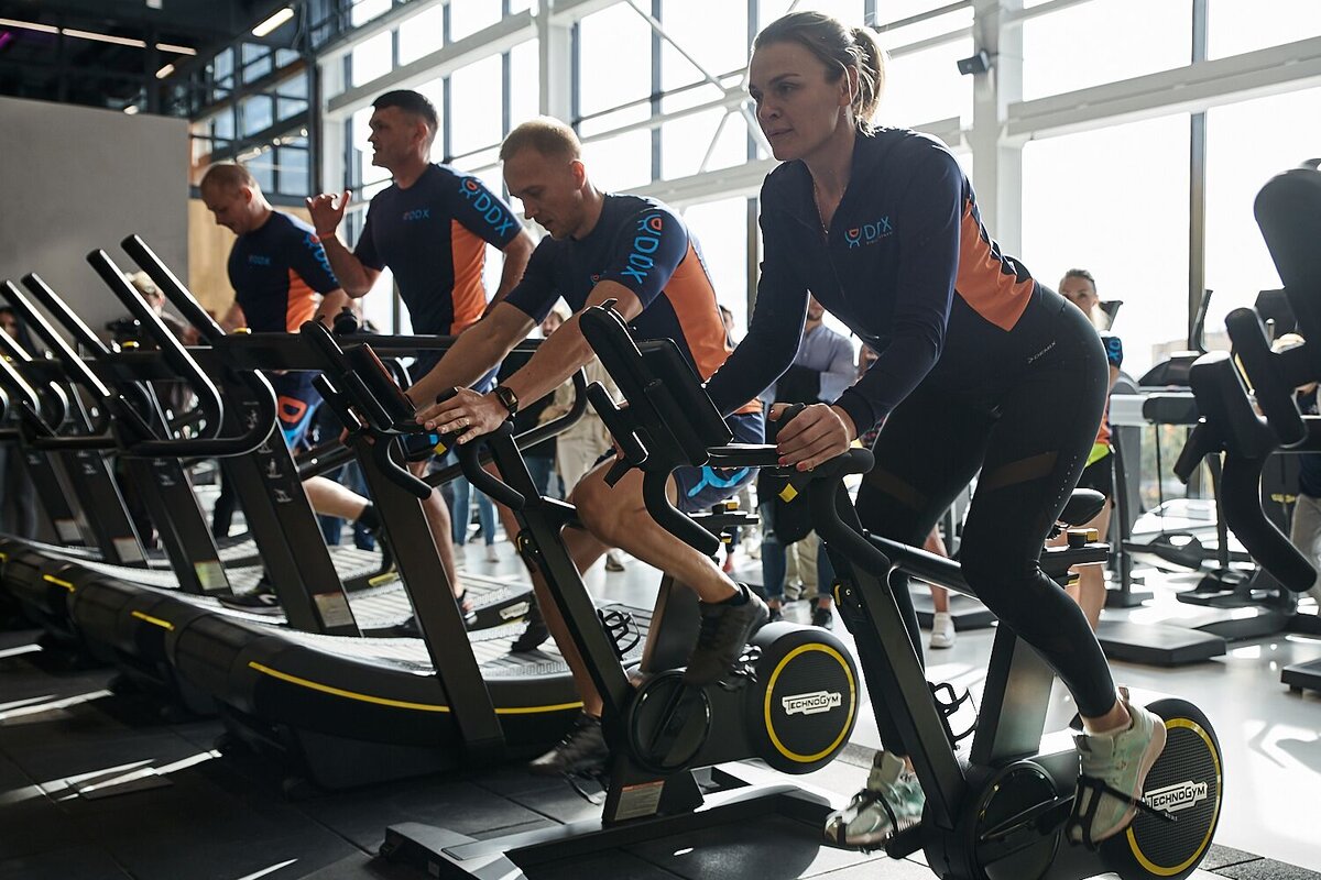 Ддх фитнес красногорск. DDX Fitness Красногорск. Skill Athletic Technogym. DDX фитнес Красногорск тренеры. ДДХ Атлетикс.