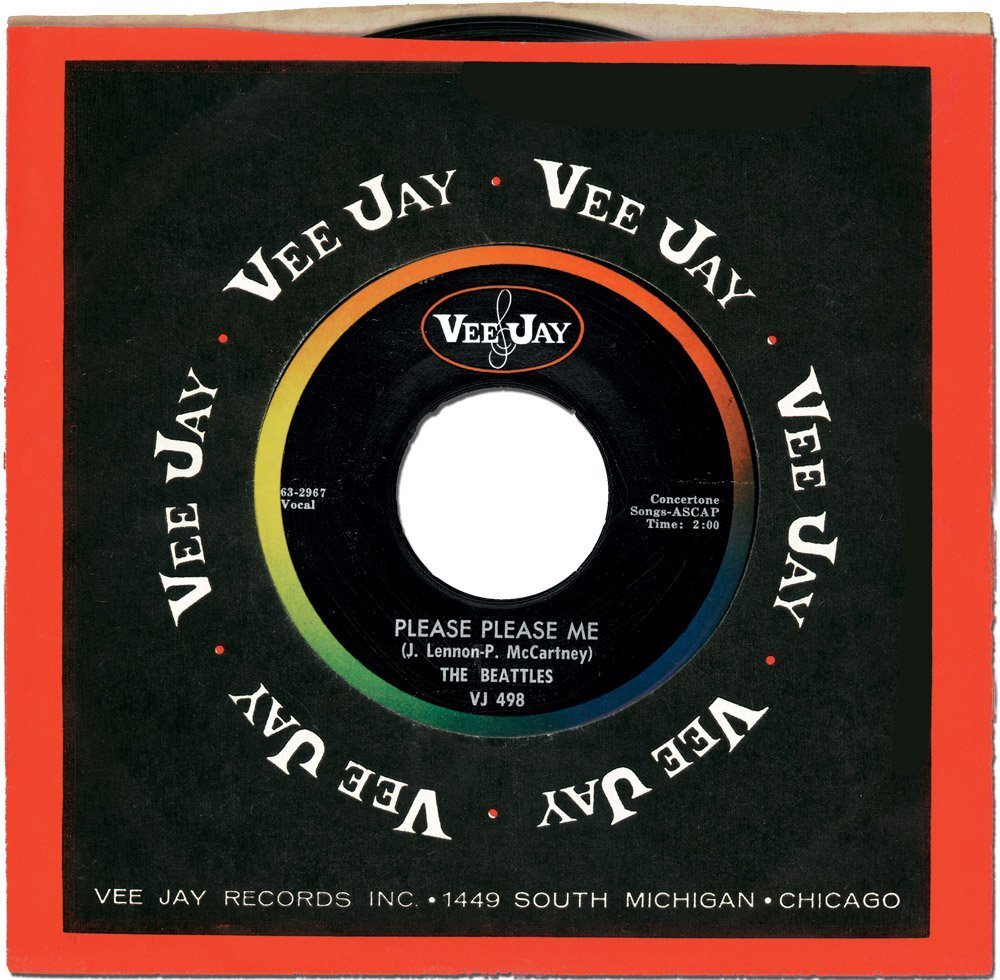 На пластинке "Please Please Me" музыкальной компании Vee Jay было неправильно написано название группы: "Beattles." Courtesy of Heritage Auctions