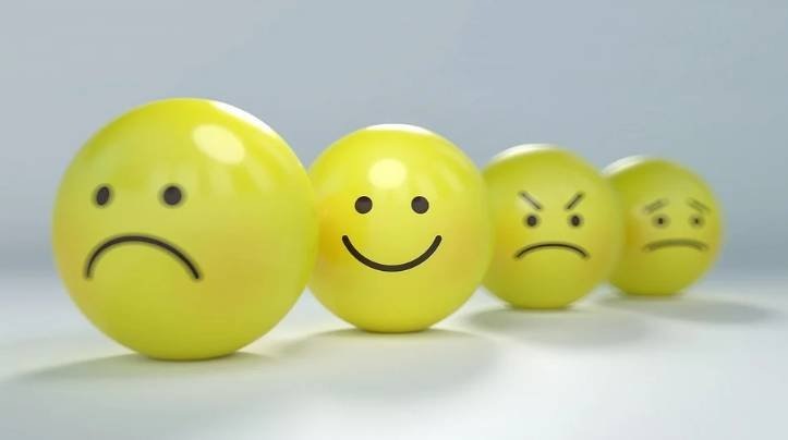 Эмоции. Источник: https://pixabay.com