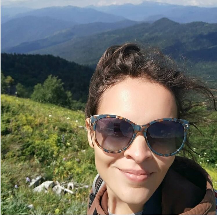 Привет! Вот так я выгляжу, на своем любимом Кавказе - плато Лаго-Наки. 