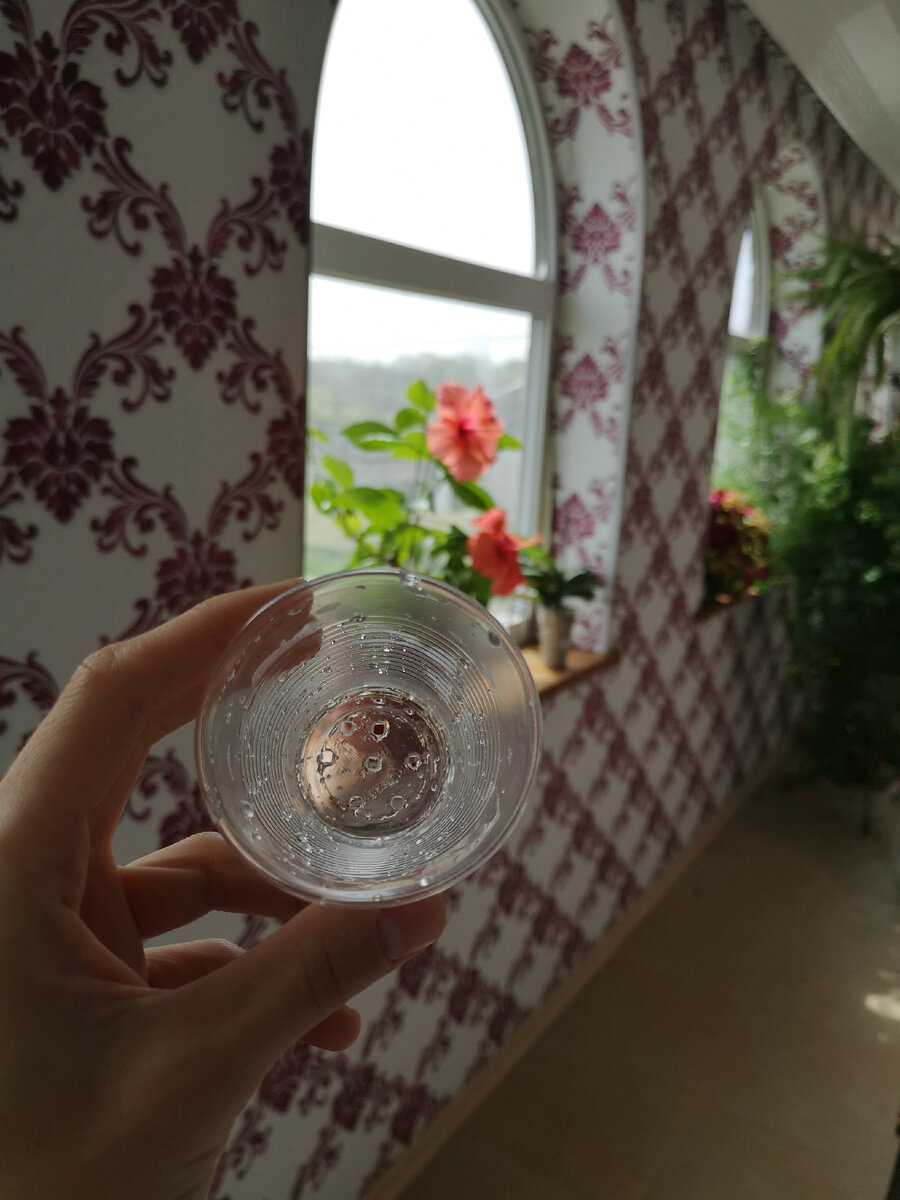 Дренажные отверстия