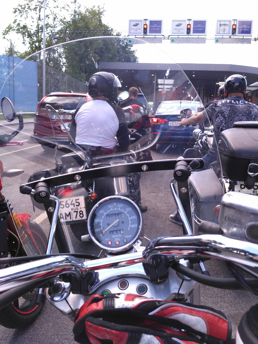 На границе Ивангород - Нарва