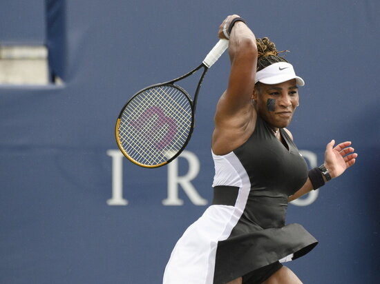     Серена Уильямс в Торонто. Фото: Christopher Katsarov/Keystone Press Agency/Global Look Press