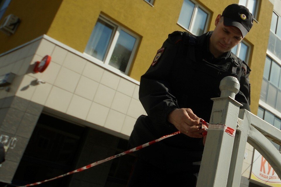     Правоохранители выясняют обстоятельства случившегося. Алексей БУЛАТОВ