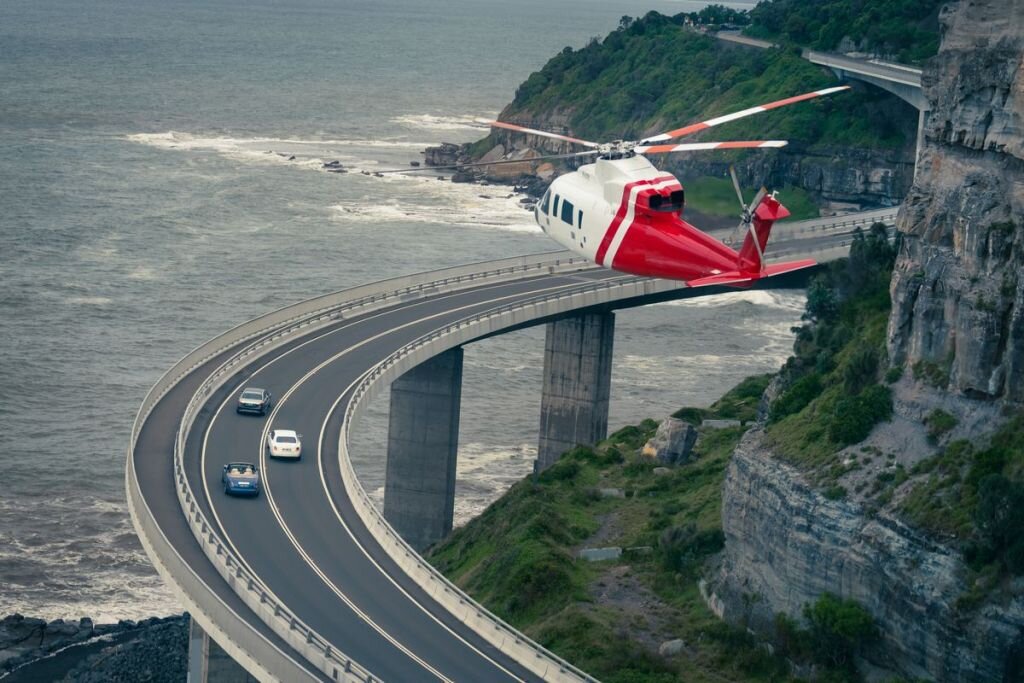 Всё только начинается. Фрагмент из картины  "Покерфейс" 2022 года