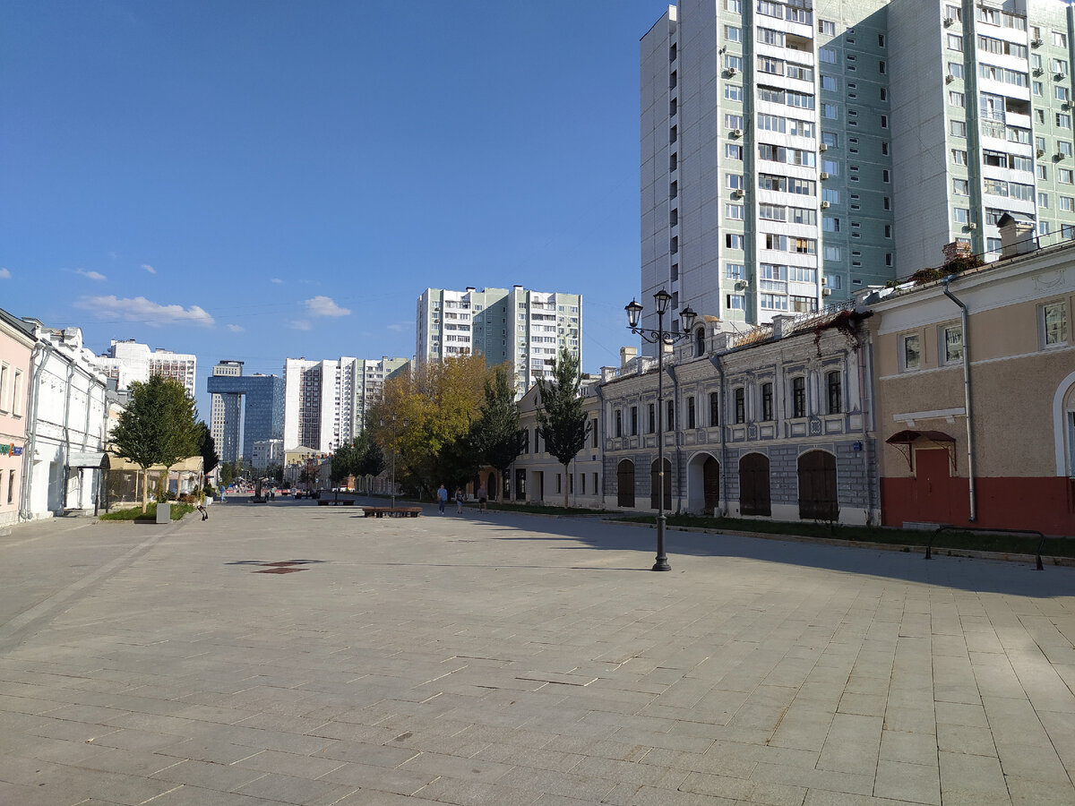 Школьная улица в Москве /фото автора