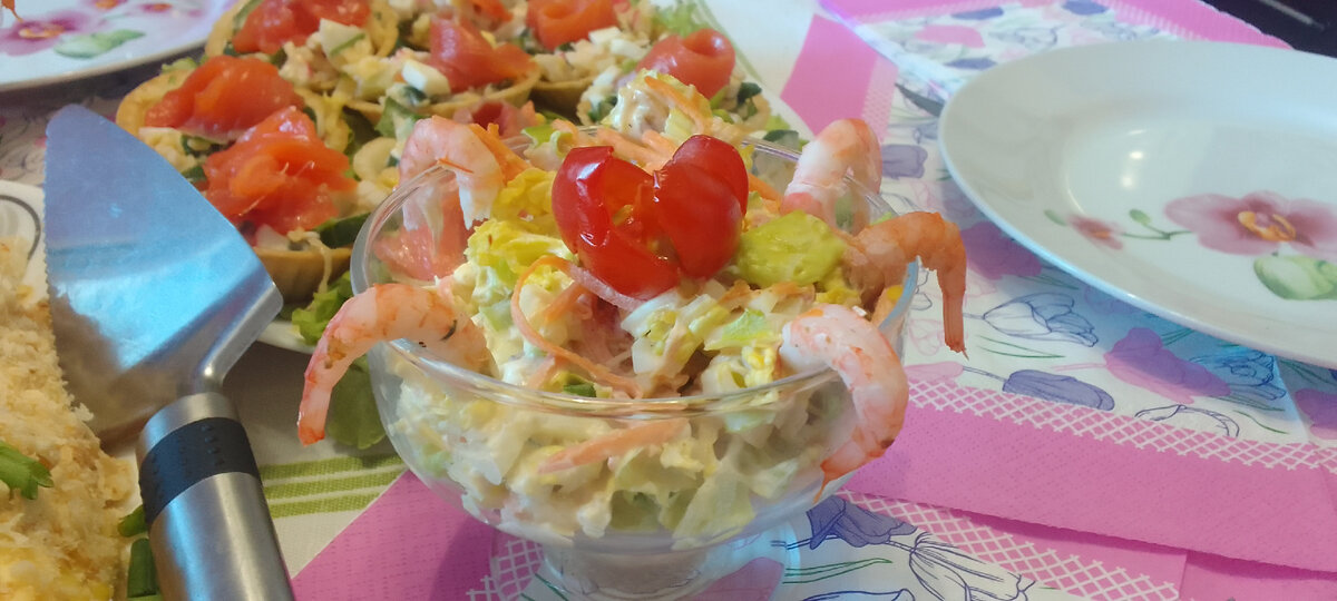 салат из пекинской капусты  с куриной грудкой