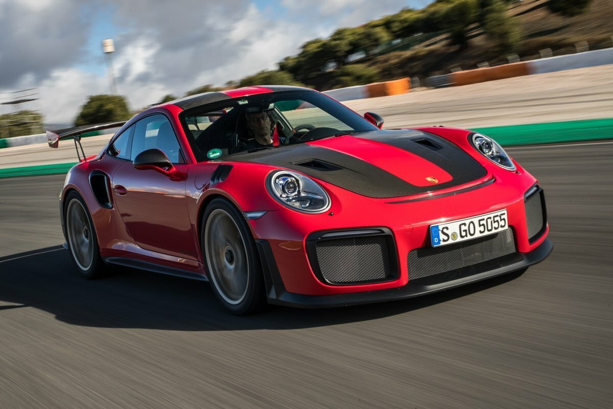 Porsche 911 gt2 RS Mr 991 2