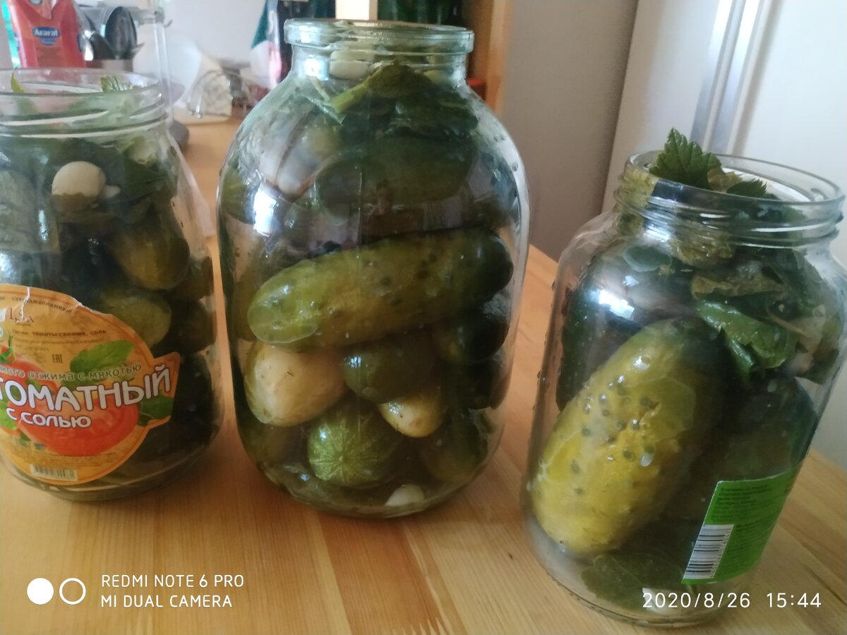 перед заполнением банок рассолом