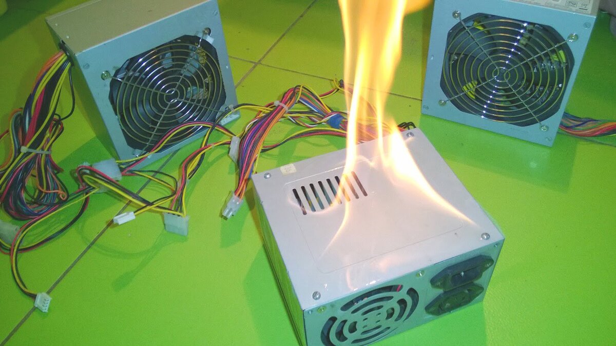 Фотография взята с https://toto-school.ru/raznoe/chto-budet-esli-blok-pitaniya-sgorit-sgorel-blok-pitaniya-kompyutera-chto-delat.html