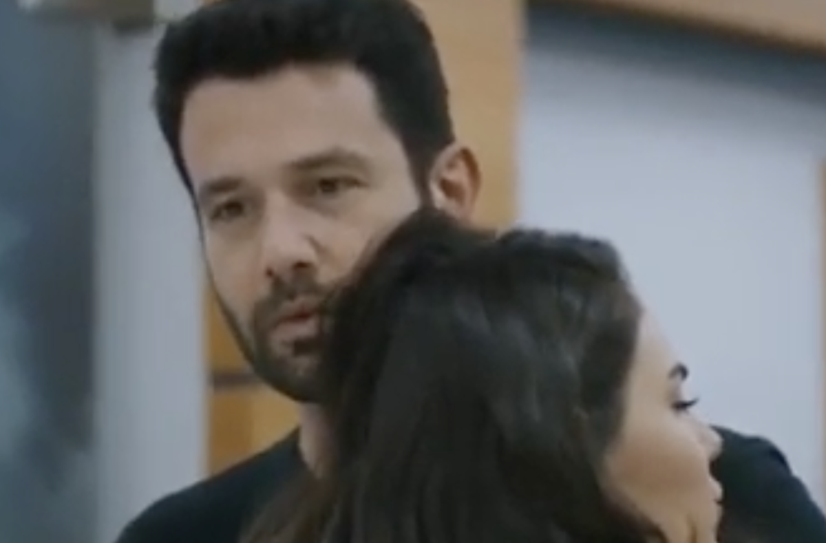 Ставьте лайк статье и подписывайтесь! У нас большое сообщество любителей турецких сериалов, присоединяйтесь!)