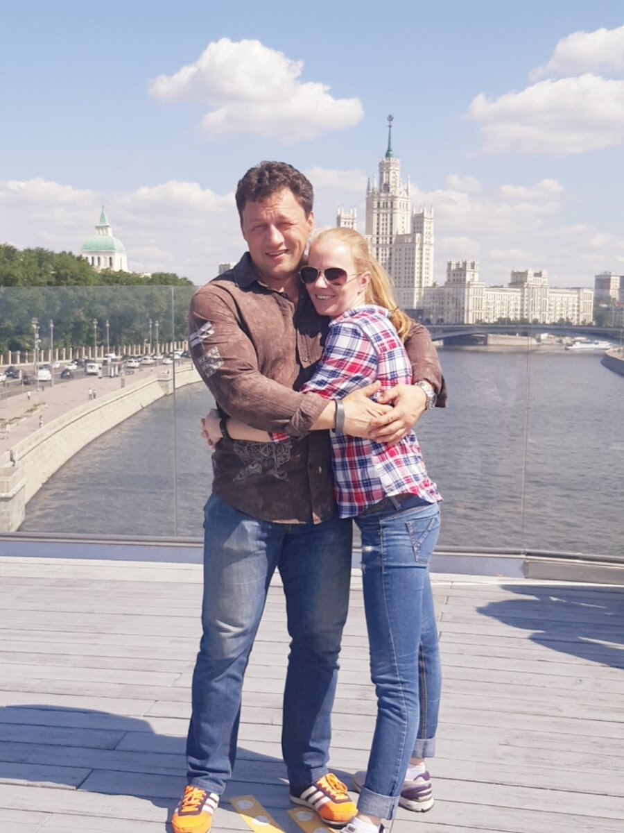 Я безумно его люблю, как и он меня)))