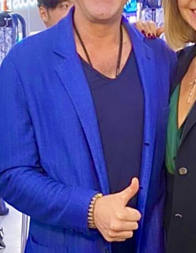 Стильный мужской гайтан идеально дополняет образ сильного мужчины