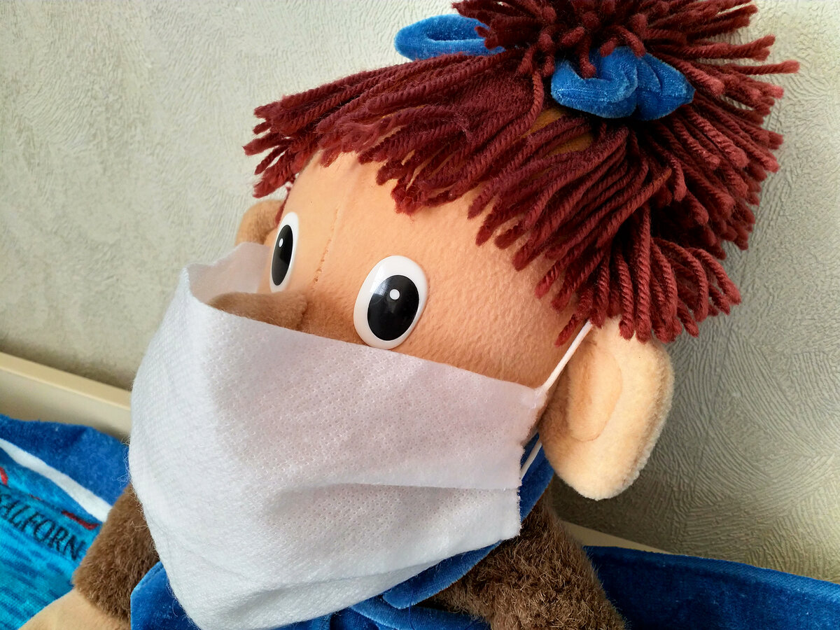 Некоторым не нравится, как они выглядят в маске. Маска раздражает ценителей свободы личности