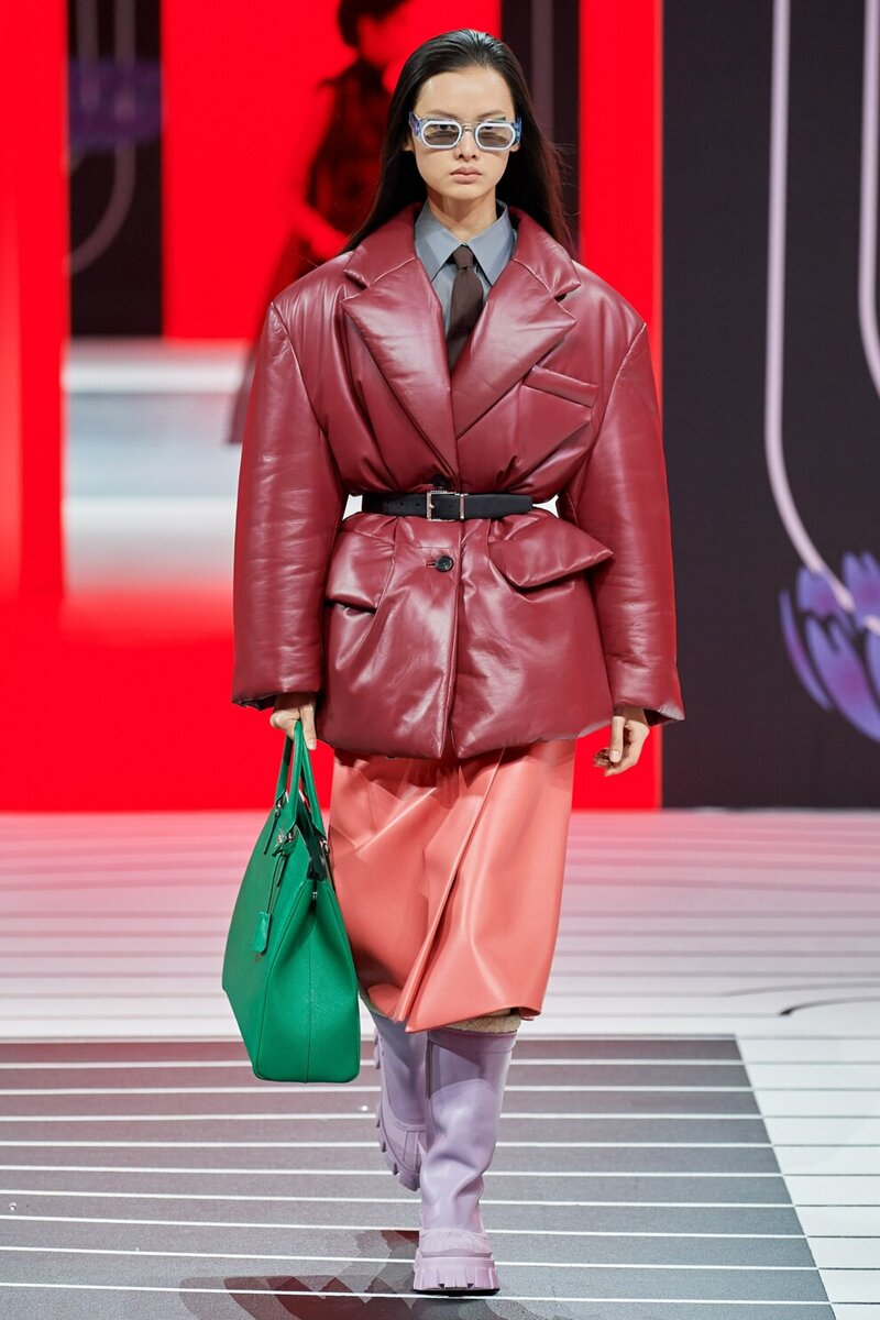 Prada осень-зима 2020/2021. Фото с сайта https://vogue.ua/