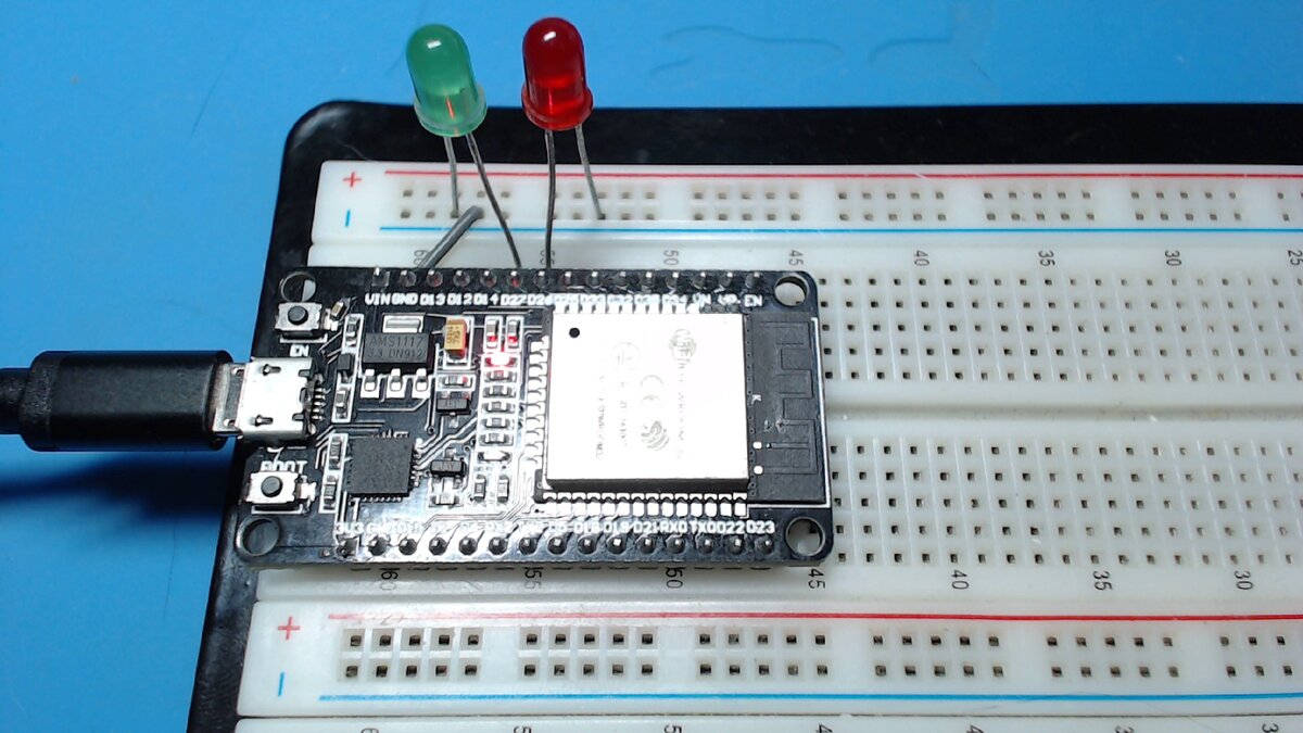 Прототип со светодиодами рассчитанными на напряжение 12V